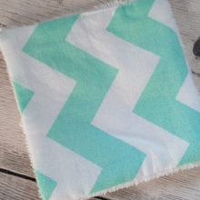 Charger l'image dans la galerie, Ensemble panière et lingettes démaquillantes